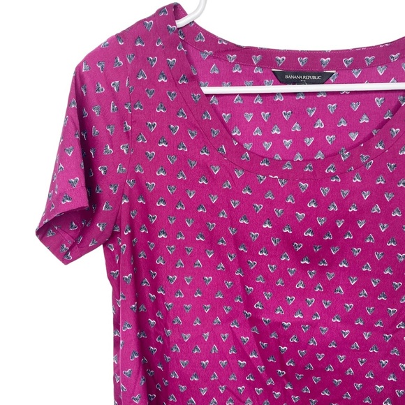 Banana Republic factory magenta hearts blouse size small EUC g - Picture 3 of 4